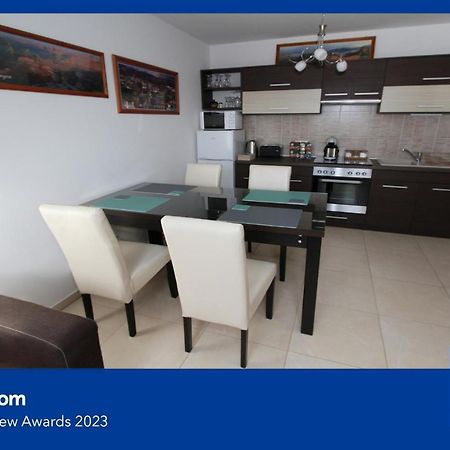 Blonde River Apartman Soter סגד מראה חיצוני תמונה