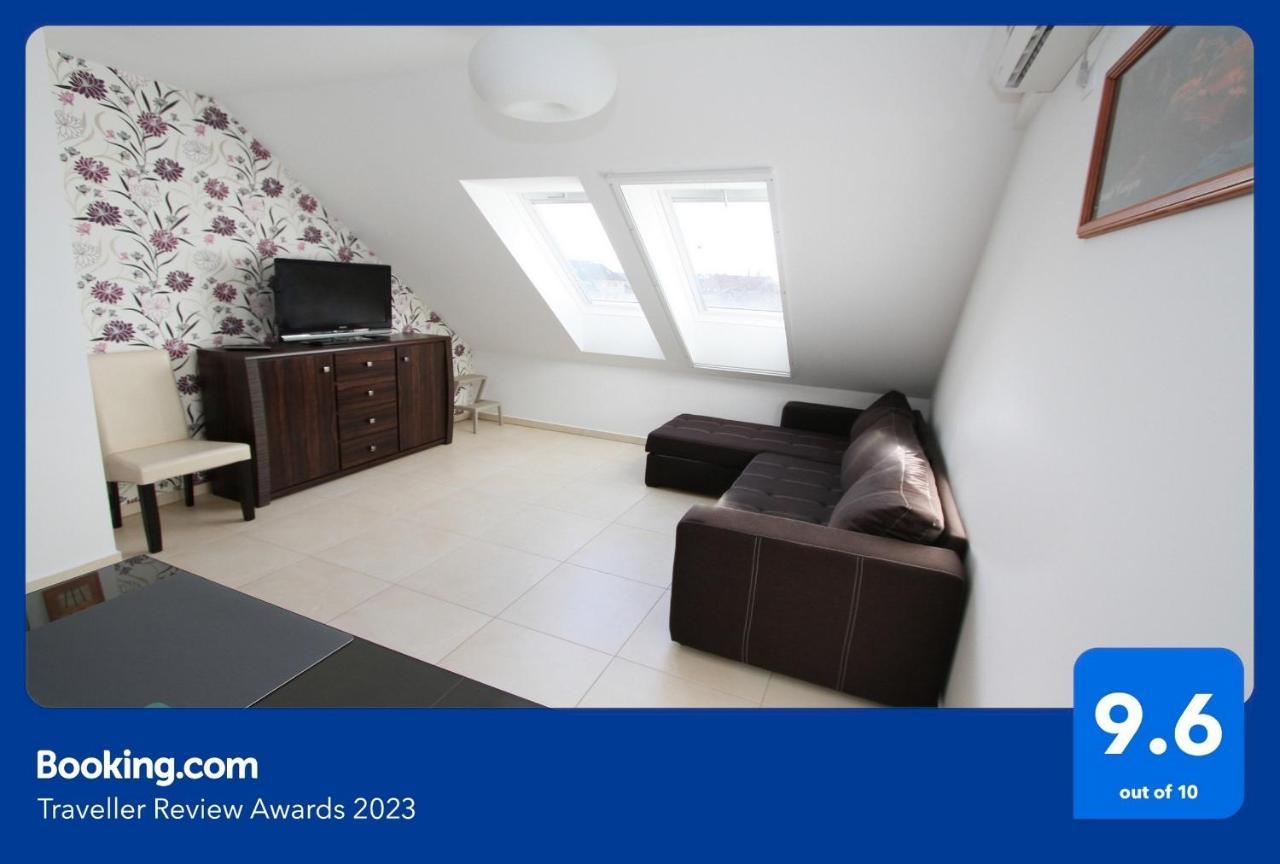 Blonde River Apartman Soter סגד מראה חיצוני תמונה